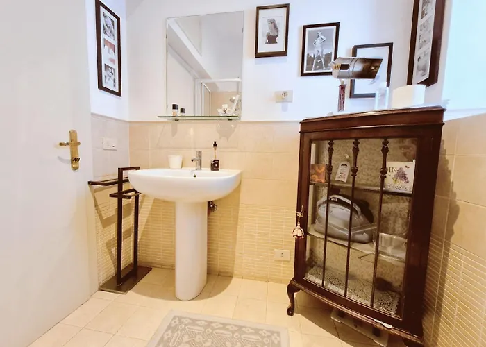 Apartament Elegante Con Terrazzino A San Lorenzo *